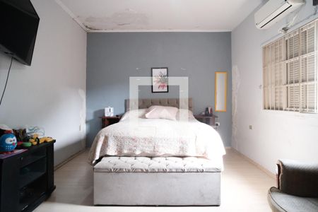 Casa à venda com 250m², 3 quartos e 3 vagasQuarto