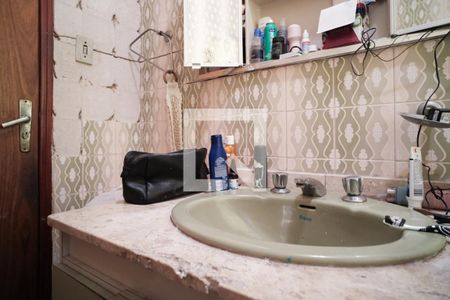 Casa à venda com 250m², 3 quartos e 3 vagasBanheiro 3