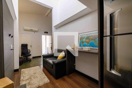 Casa de condomínio para alugar com 700m², 5 quartos e 3 vagas Casa de condomínio para alugar com 700m², 5 quartos e 3 vagasEstúdio Sala