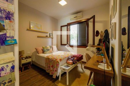 Casa de condomínio para alugar com 700m², 5 quartos e 3 vagas Casa de condomínio para alugar com 700m², 5 quartos e 3 vagasQuarto 1