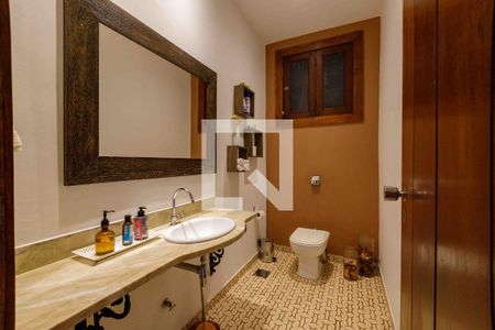 Casa de condomínio para alugar com 700m², 5 quartos e 3 vagas Casa de condomínio para alugar com 700m², 5 quartos e 3 vagasCorredor