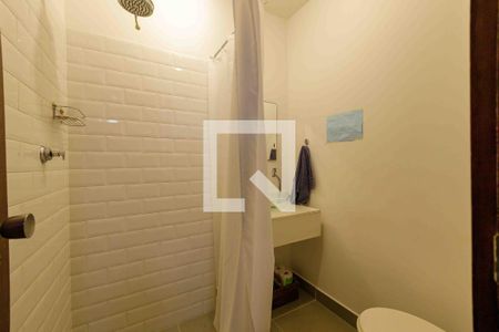 Casa de condomínio para alugar com 700m², 5 quartos e 3 vagas Casa de condomínio para alugar com 700m², 5 quartos e 3 vagasBanheiro de Serviço