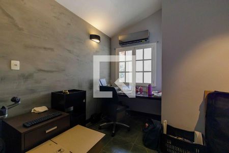 Casa de condomínio para alugar com 700m², 5 quartos e 3 vagas Casa de condomínio para alugar com 700m², 5 quartos e 3 vagasEstúdio Quarto