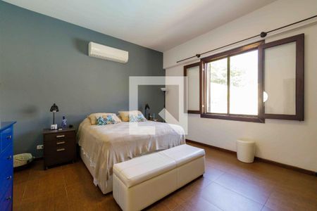 Casa de condomínio para alugar com 700m², 5 quartos e 3 vagas Casa de condomínio para alugar com 700m², 5 quartos e 3 vagasSuíte