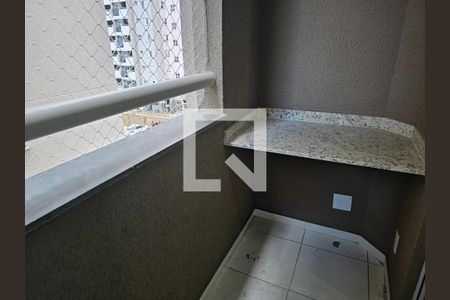 Sacada de apartamento para alugar com 2 quartos, 51m² em Vila Urupes, Suzano