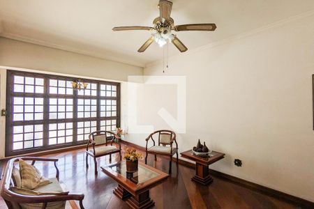Sala 1 de casa à venda com 3 quartos, 300m² em Vila Marlene, São Bernardo do Campo
