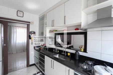 Apartamento à venda com 220m², 5 quartos e 3 vagas Apartamento à venda com 220m², 5 quartos e 3 vagasCozinha