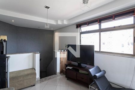 Apartamento à venda com 220m², 5 quartos e 3 vagas Apartamento à venda com 220m², 5 quartos e 3 vagasCobertura - Sala 3