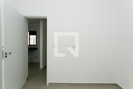 Quarto de apartamento à venda com 1 quarto, 24m² em Vila Oratorio, São Paulo
