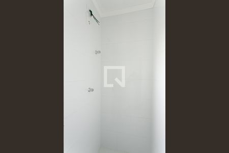 Banheiro de apartamento à venda com 1 quarto, 24m² em Vila Oratorio, São Paulo