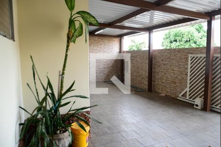 Casa à venda com 200m², 3 quartos e 3 vagasGaragem
