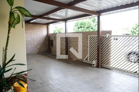 Casa à venda com 200m², 3 quartos e 3 vagasGaragem