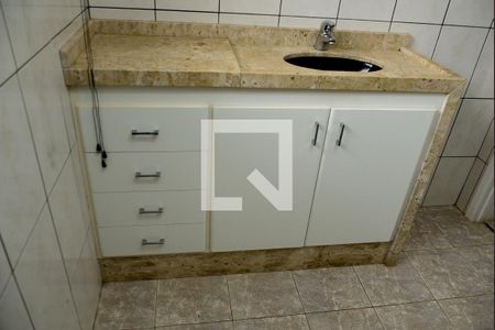 Casa à venda com 200m², 3 quartos e 3 vagasBanheiro