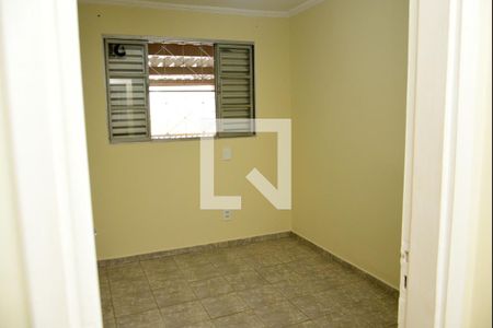Casa à venda com 200m², 3 quartos e 3 vagasQuarto 2