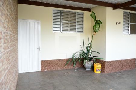 Casa à venda com 200m², 3 quartos e 3 vagasGaragem