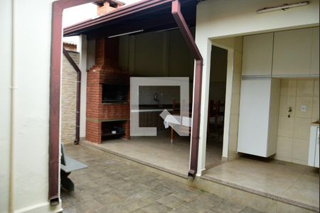 Casa à venda com 200m², 3 quartos e 3 vagasÁrea Externa