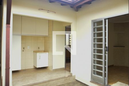 Casa à venda com 200m², 3 quartos e 3 vagasÁrea Externa