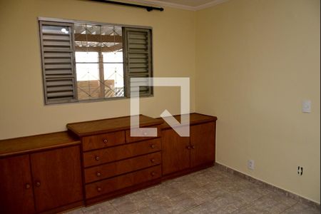 Casa à venda com 200m², 3 quartos e 3 vagasQuarto 1
