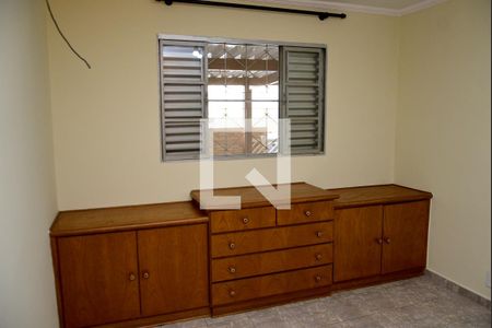 Casa à venda com 200m², 3 quartos e 3 vagasQuarto 1