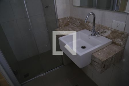 Apartamento para alugar com 77m², 2 quartos e 1 vagaBanheiro