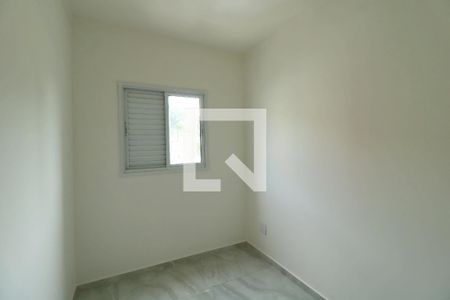 Quarto 1 de apartamento para alugar com 2 quartos, 45m² em Jardim Progresso, Santo André