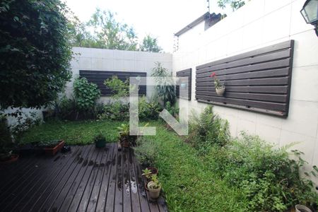 Casa à venda com 193m², 3 quartos e 2 vagasQuintal