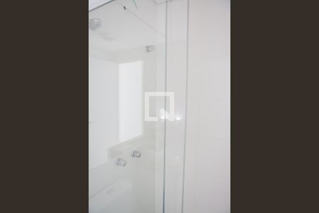 Apartamento à venda com 75m², 3 quartos e 2 vagas Apartamento à venda com 75m², 3 quartos e 2 vagasBanheiro