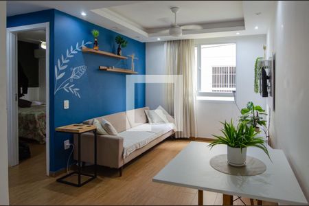 Sala de apartamento à venda com 2 quartos, 45m² em Recreio dos Bandeirantes, Rio de Janeiro
