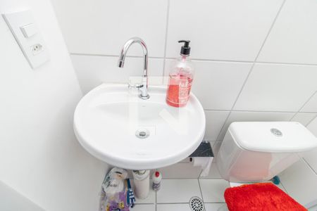 Apartamento à venda com 42m², 2 quartos e sem vagaDetalhe  do Banheiro 