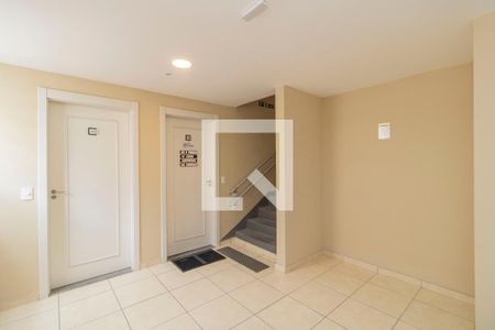 Apartamento à venda com 42m², 2 quartos e sem vagaHall de Entrada