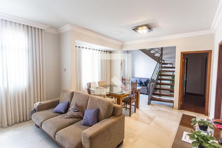 Sala de apartamento à venda com 4 quartos, 220m² em Maria Virgínia, Belo Horizonte