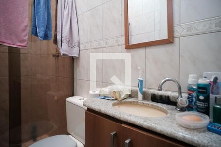 Casa à venda com 100m², 3 quartos e 2 vagas Casa à venda com 100m², 3 quartos e 2 vagasBanheiro 2