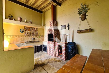 Casa à venda com 770m², 8 quartos e 6 vagasÁrea comum - Churrasqueira