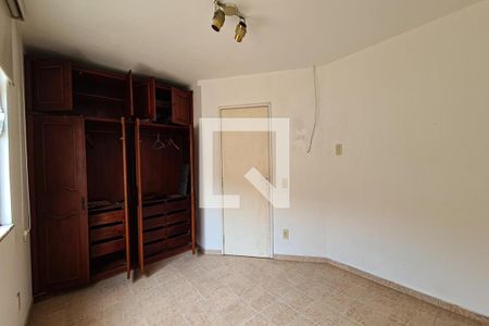 Casa à venda com 770m², 8 quartos e 6 vagasQuarto 3