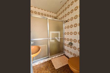 Casa à venda com 770m², 8 quartos e 6 vagasBanheiro de Serviço