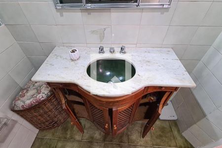 Casa à venda com 770m², 8 quartos e 6 vagasBanheiro Social