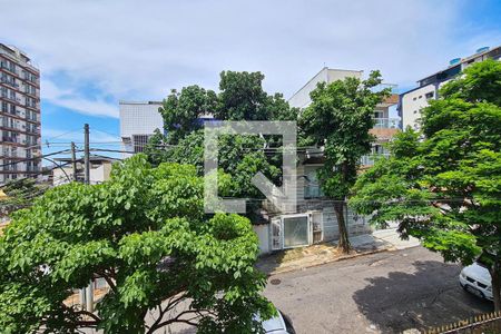 Casa à venda com 770m², 8 quartos e 6 vagasVista Quarto 1