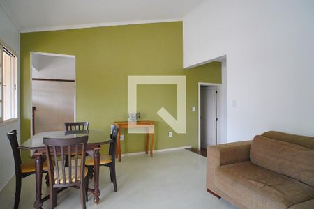 Sala de casa para alugar com 2 quartos, 100m² em Pantanal, Florianópolis