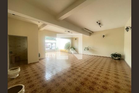 Casa à venda com 4 quartos, 227m² em Ipiranga, São Paulo