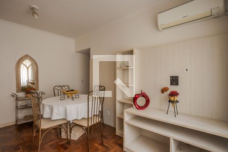 Sala de apartamento à venda com 2 quartos, 78m² em Independência, Porto Alegre