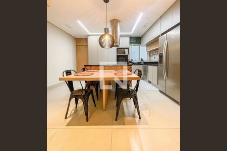 Apartamento à venda com 2 quartos, 200m² em Vila Camilópolis, Santo André