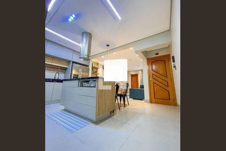 Apartamento à venda com 2 quartos, 200m² em Vila Camilópolis, Santo André