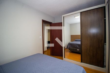 Quarto 1 de apartamento para alugar com 2 quartos, 55m² em Nonoai, Porto Alegre
