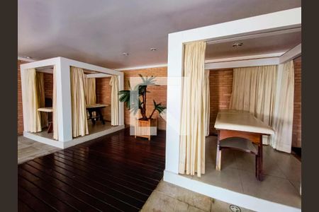 Apartamento para alugar com 60m², 2 quartos e 1 vagaÁrea comum 