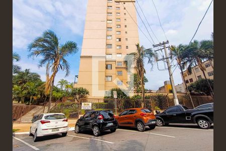 Apartamento para alugar com 60m², 2 quartos e 1 vagaFachada
