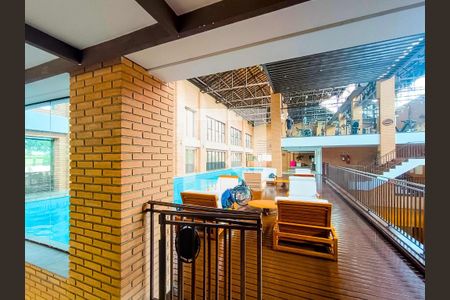 Apartamento para alugar com 60m², 2 quartos e 1 vagaÁrea comum 
