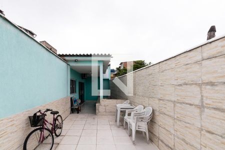 Casa para alugar com 136m², 2 quartos e 1 vaga Casa para alugar com 136m², 2 quartos e 1 vagaQuintal