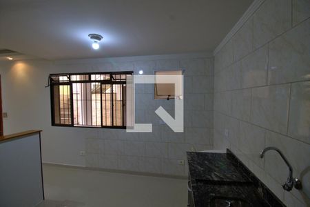 Casa de condomínio para alugar com 60m², 2 quartos e sem vaga Casa de condomínio para alugar com 60m², 2 quartos e sem vagaCozinha