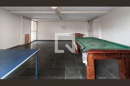 Apartamento à venda com 125m², 2 quartos e 1 vaga Apartamento à venda com 125m², 2 quartos e 1 vagaÁrea comum - Salão de jogos