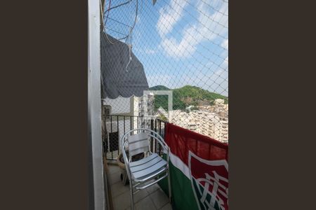 Apartamento à venda com 125m², 2 quartos e 1 vaga Apartamento à venda com 125m², 2 quartos e 1 vagaVaranda da Sala